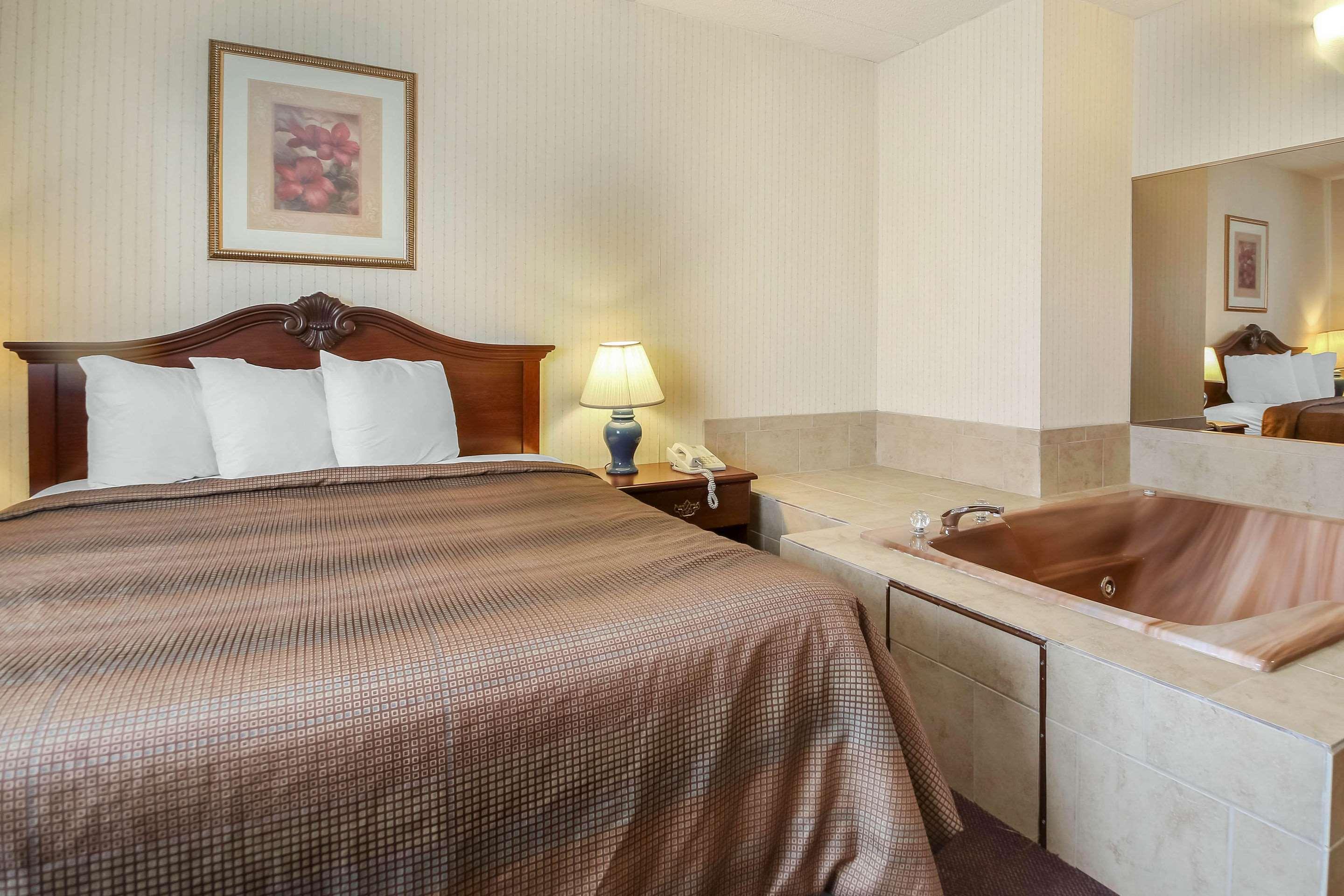 Comfort Inn & Suites Бівер-Дем Екстер'єр фото