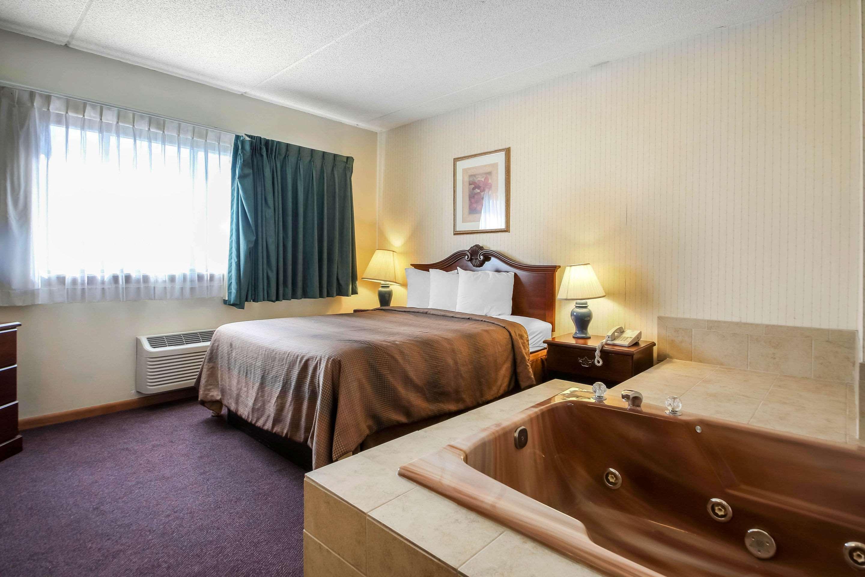 Comfort Inn & Suites Бівер-Дем Екстер'єр фото