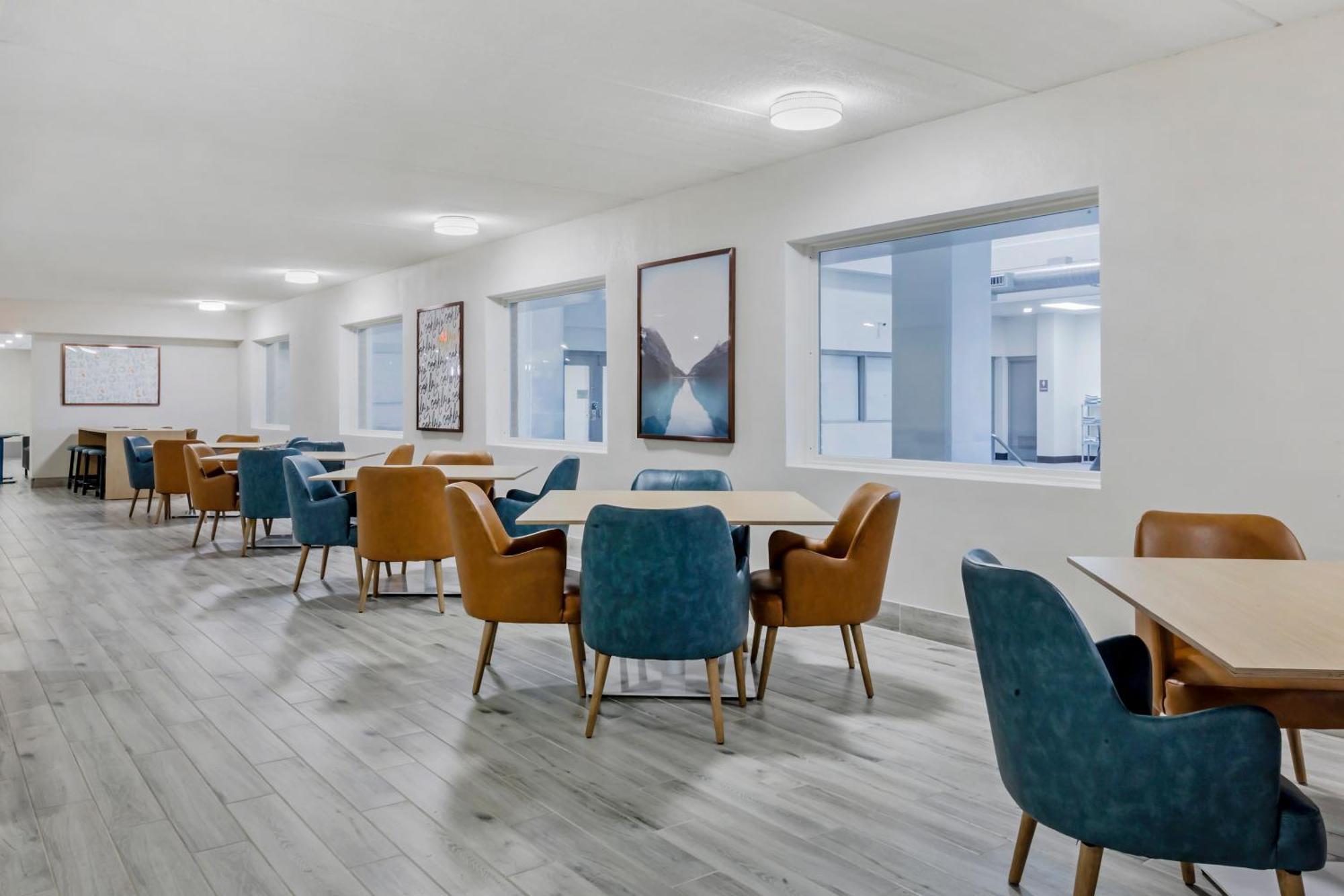 Comfort Inn & Suites Бівер-Дем Екстер'єр фото