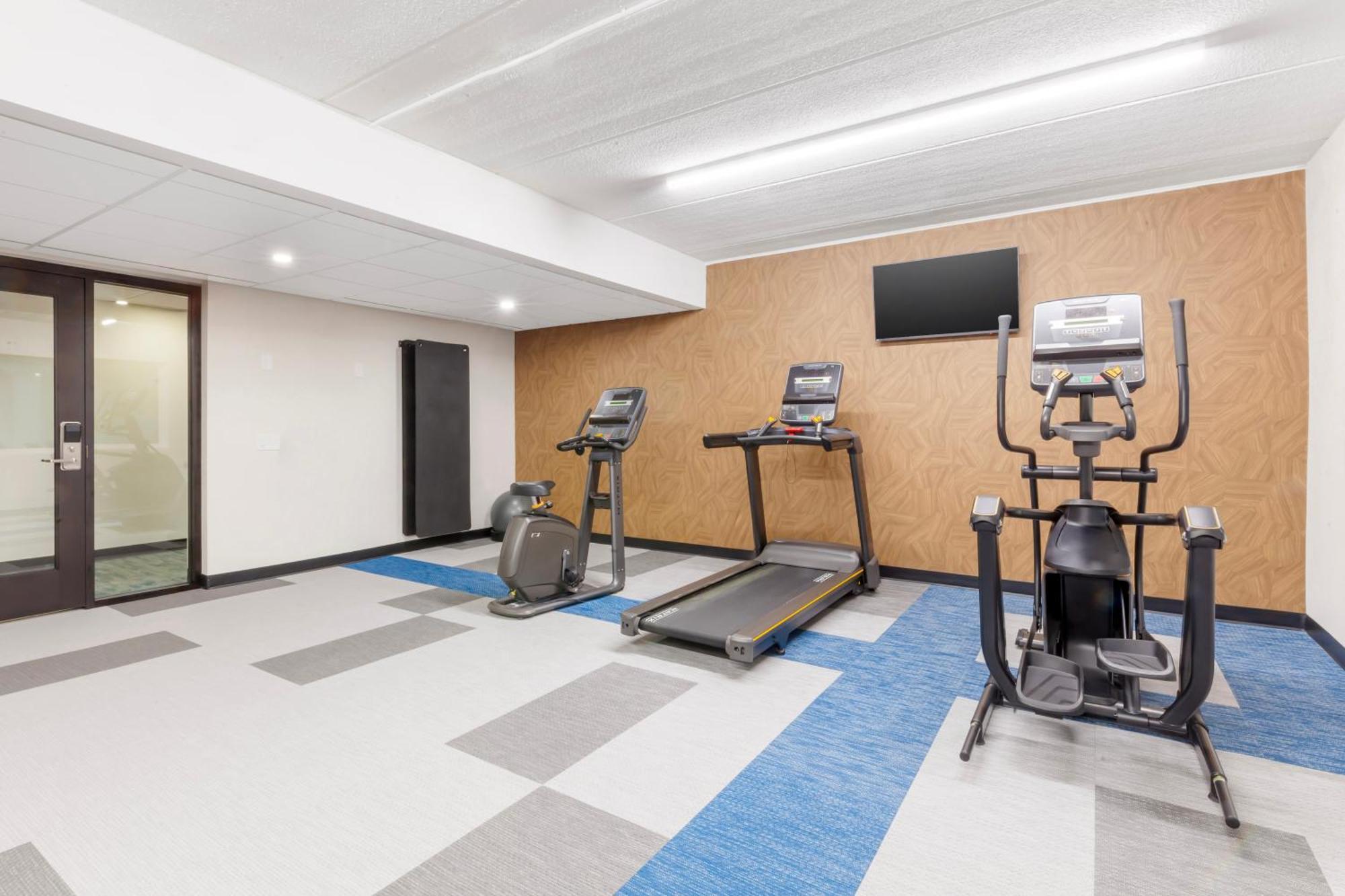 Comfort Inn & Suites Бівер-Дем Екстер'єр фото